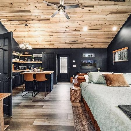Honeymoon Couples Cabin Secluded, Hot Tub, Views Sevierville Exteriör bild
