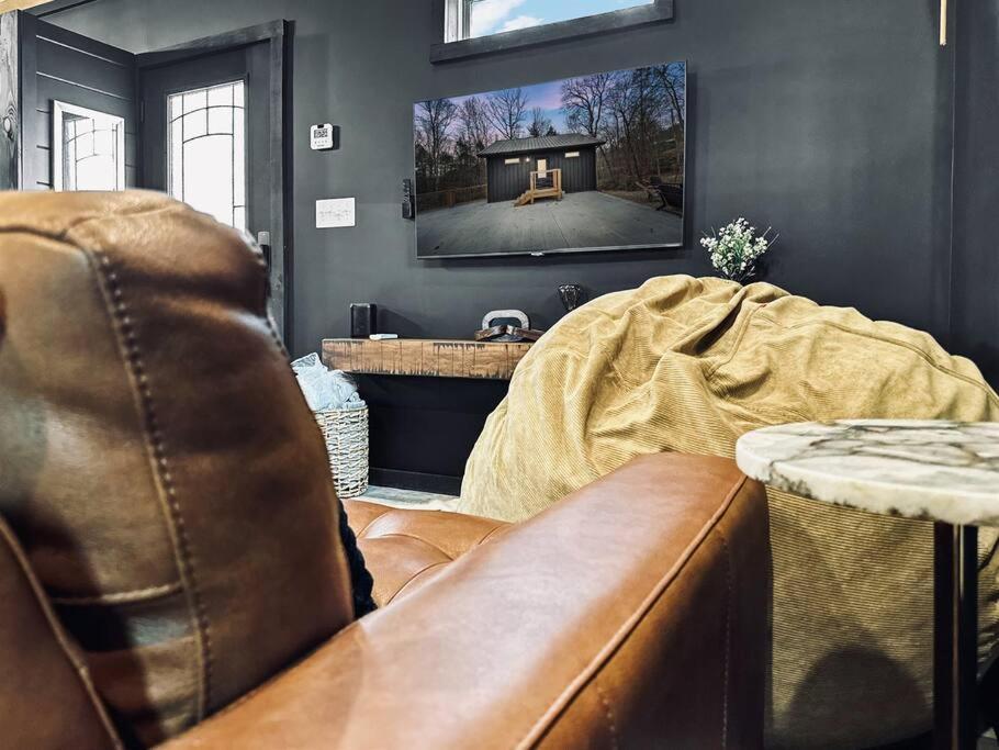Honeymoon Couples Cabin Secluded, Hot Tub, Views Sevierville Exteriör bild