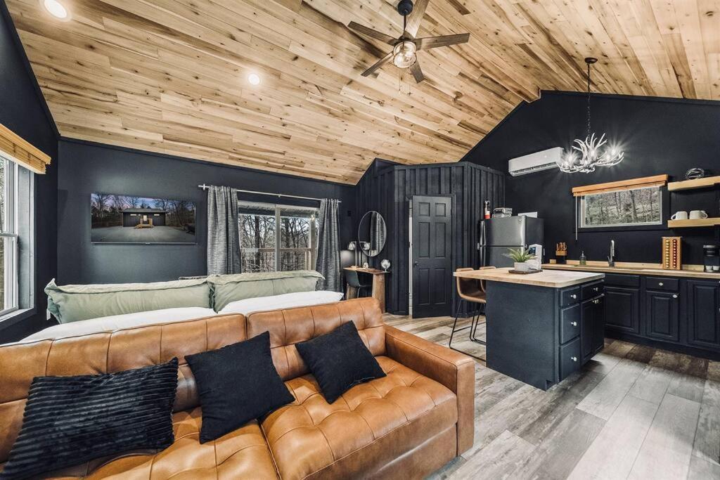 Honeymoon Couples Cabin Secluded, Hot Tub, Views Sevierville Exteriör bild
